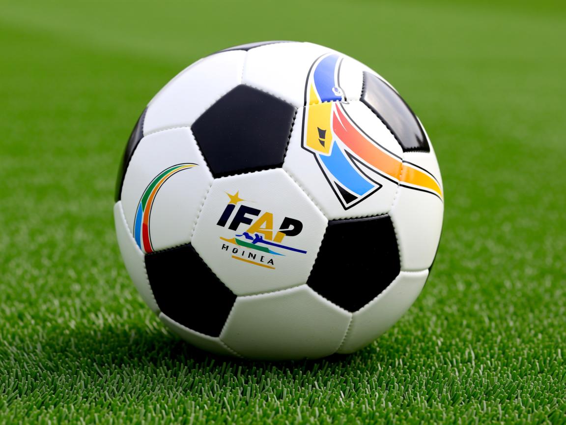 开云体育娱乐-“东安湖赛场:铁人三项运动员挑战赛道,拼劲力与速度” 第3张